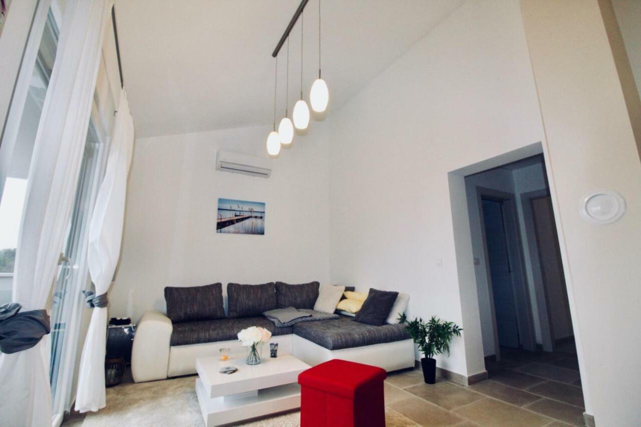 Apartments Ibis Čižići 외부 사진
